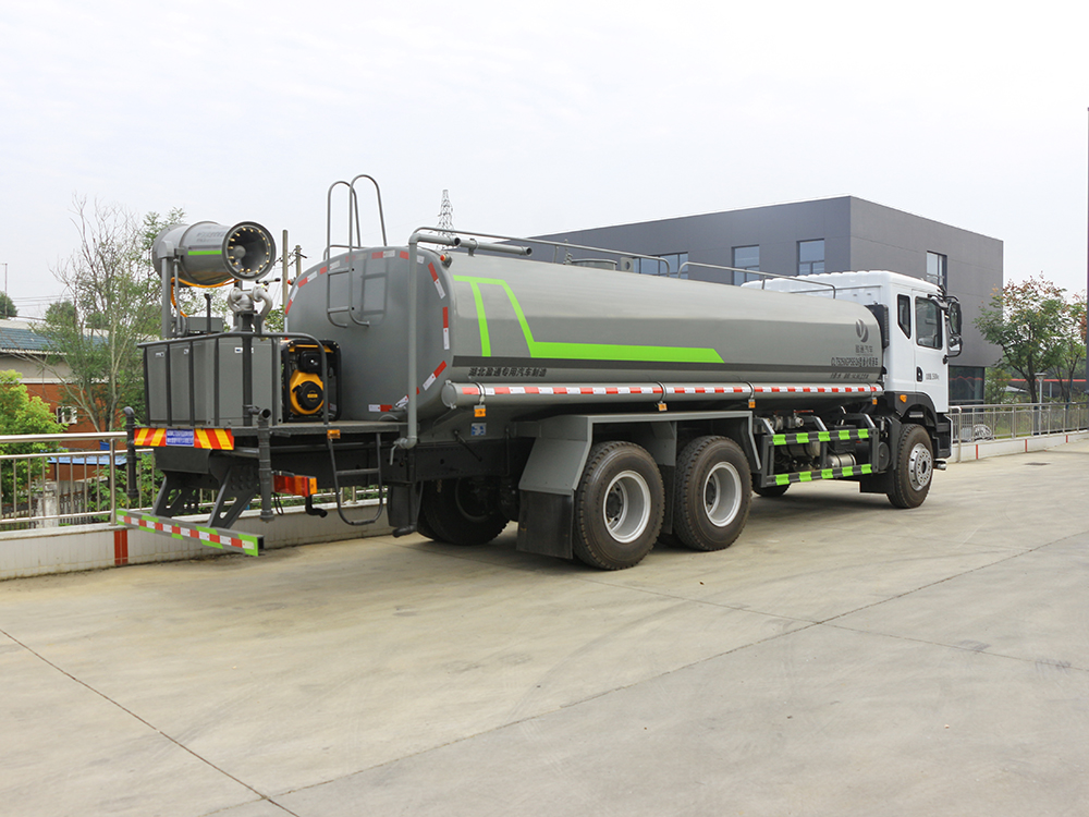 東風T5 22噸綠化噴灑車